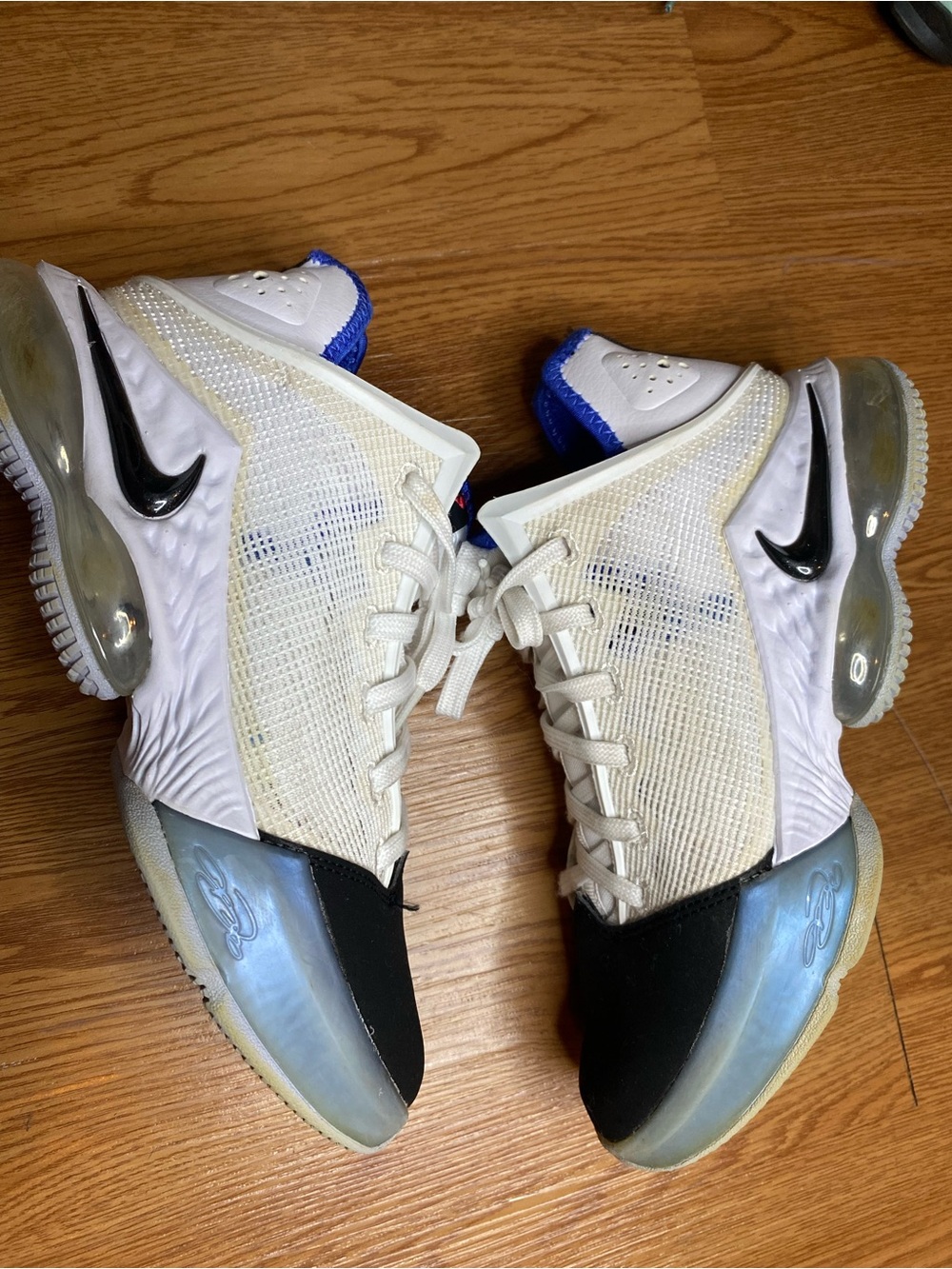 Nike White Basketball Shoes with Black and Blue Accents